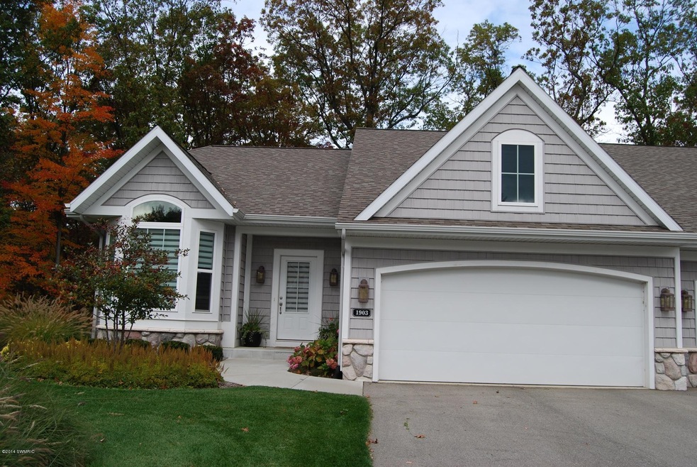 Exterior 1