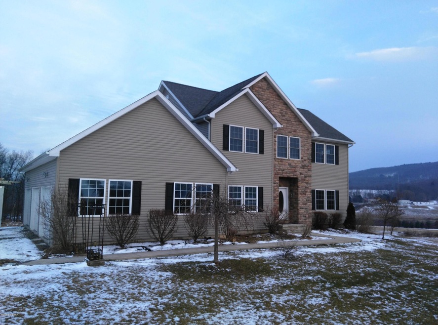 9 Turners Way, Bloomsburg, PA 17815 - photo 1