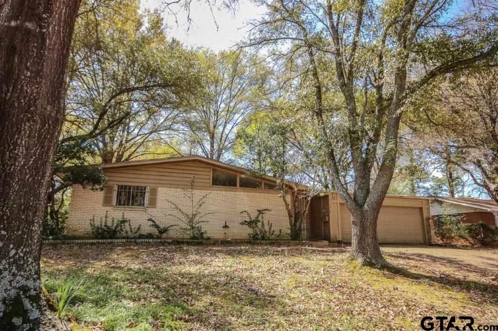 1312 1312 Powers Dr, Tyler, TX 75701 - photo 1