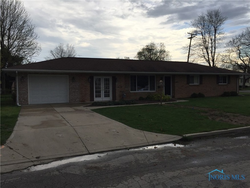 2502 Melva Ct, Toledo, OH 43611 - photo 1