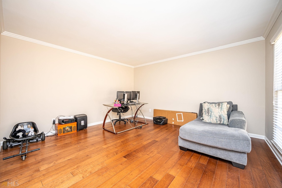 1647 Red Fox Run SW, Lilburn, GA 30047 - photo 1