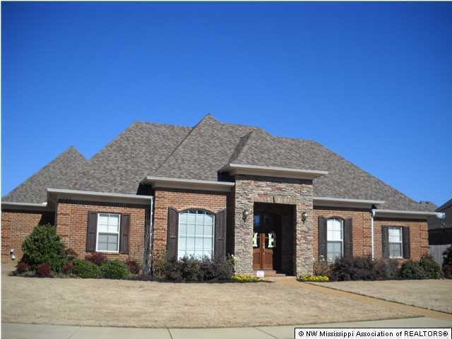 1442 Banbury Ln, Hernando, MS 38632 - photo 1