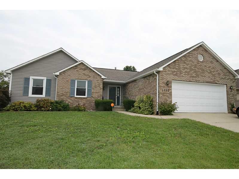 4698 Gray Fox Ct, Columbus, IN 47203 - photo 1
