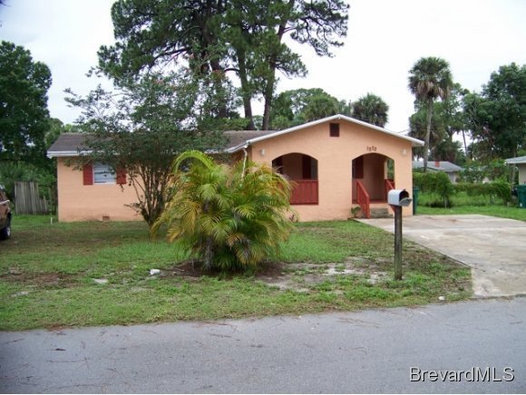 1233 Holmes St, Cocoa, FL 32922 - photo 1