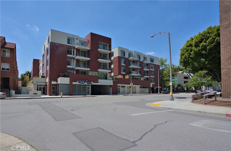 133 S Los Robles Ave unit 406, Pasadena, CA 91101 - photo 1