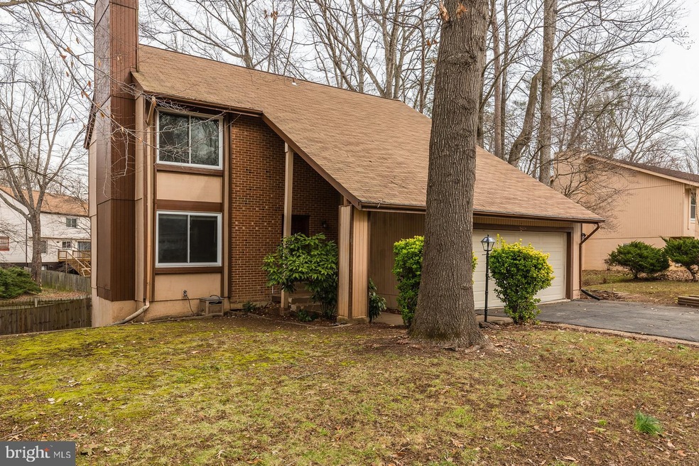 16024 Fairway Dr, Dumfries, VA 22025 - photo 1