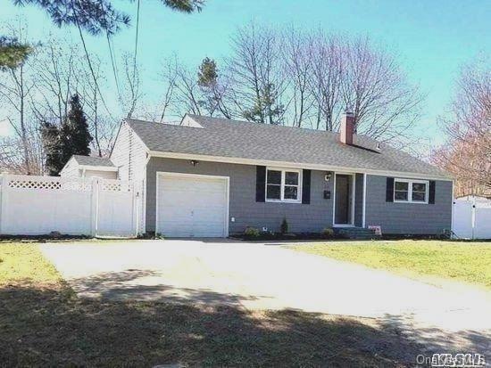 3110 Devon Ave, Medford, NY 11763 - photo 1