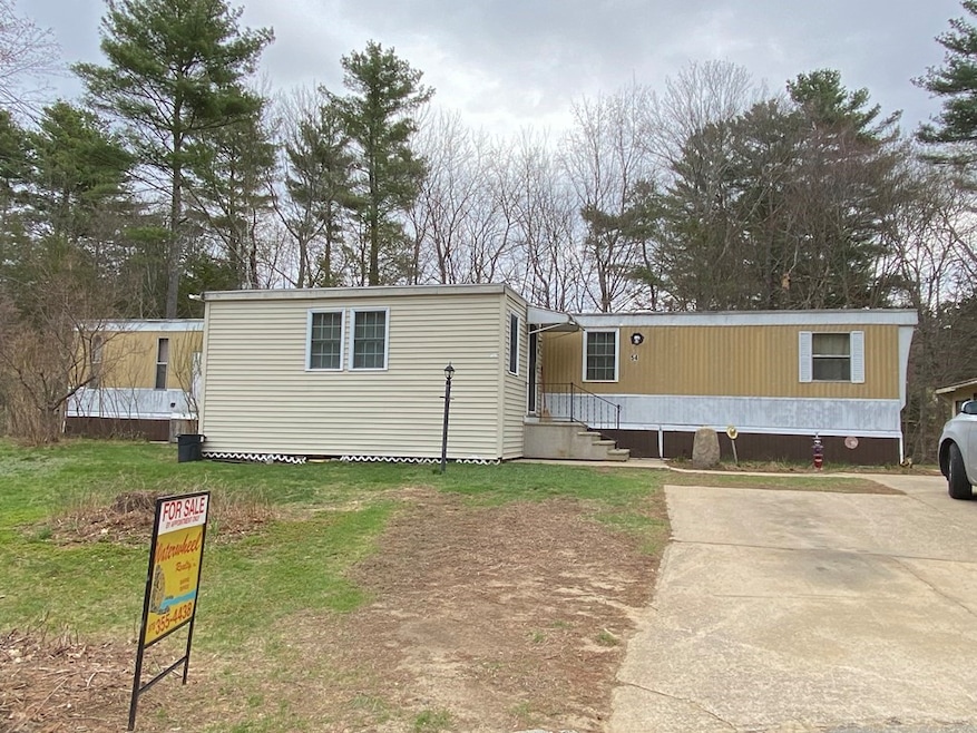 54 Gauthier Rd, Barre, MA 01005 - photo 1