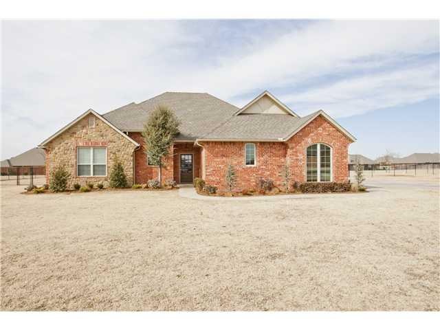14383 Old Barn Rd, Edmond, OK 73025 - photo 1