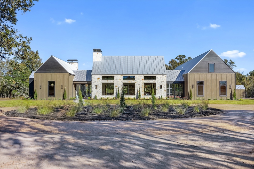 For Sale $4,750,000 • Co-Listing Agent