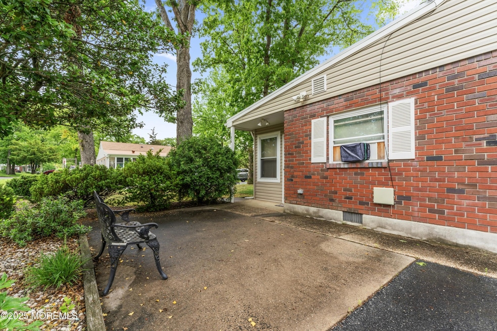 Front Entrance & Patio