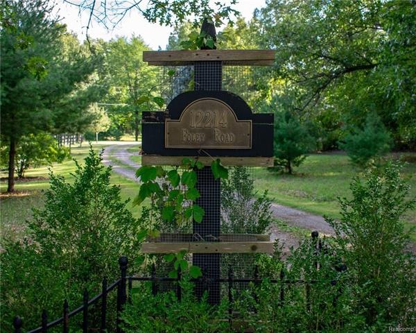 entrance to house.jpg