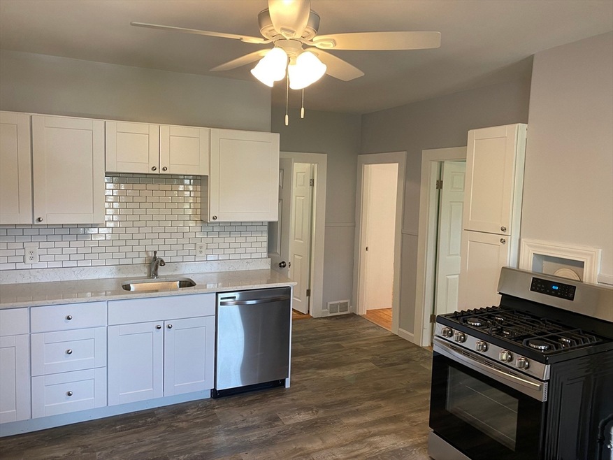 36 Nelson St unit 2, Quincy, MA 02169 - photo 1