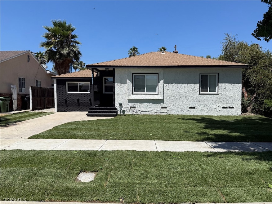 17469 Bullock St, Encino, CA 91316 - photo 1
