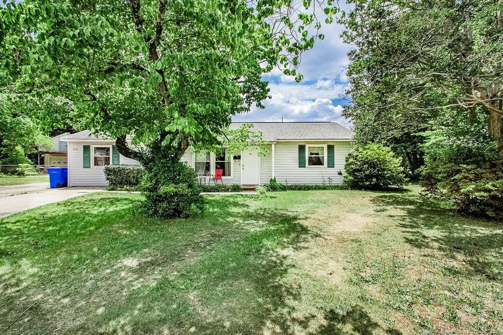 412 Buie Ct, Fayetteville, NC 28304 - photo 1