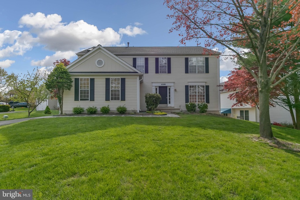 21208 Sparrow Ct, Germantown, MD 20876 - photo 1