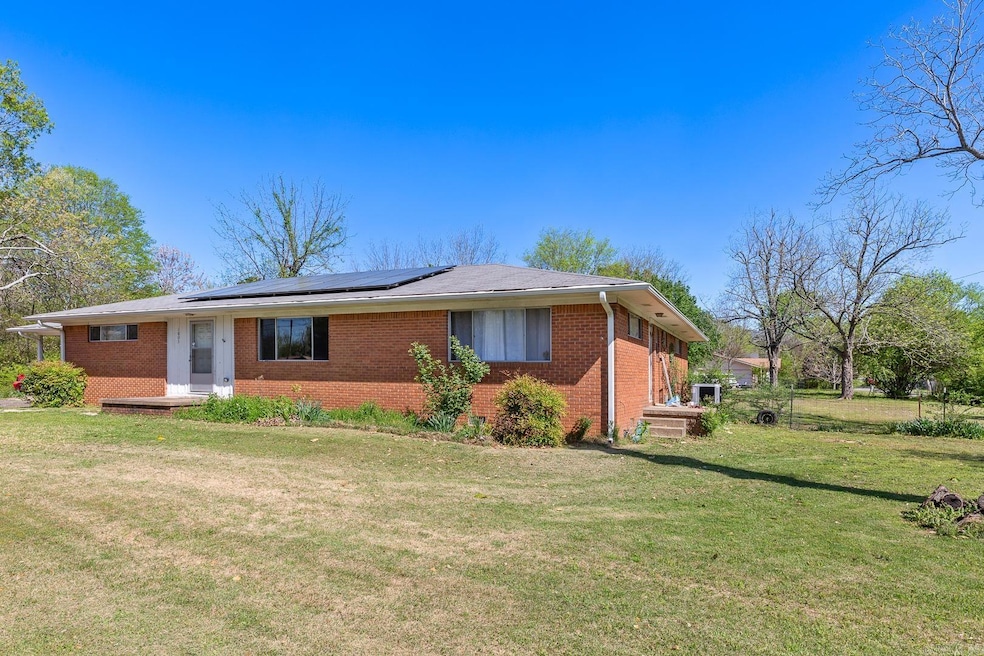 Under Contract $159,900