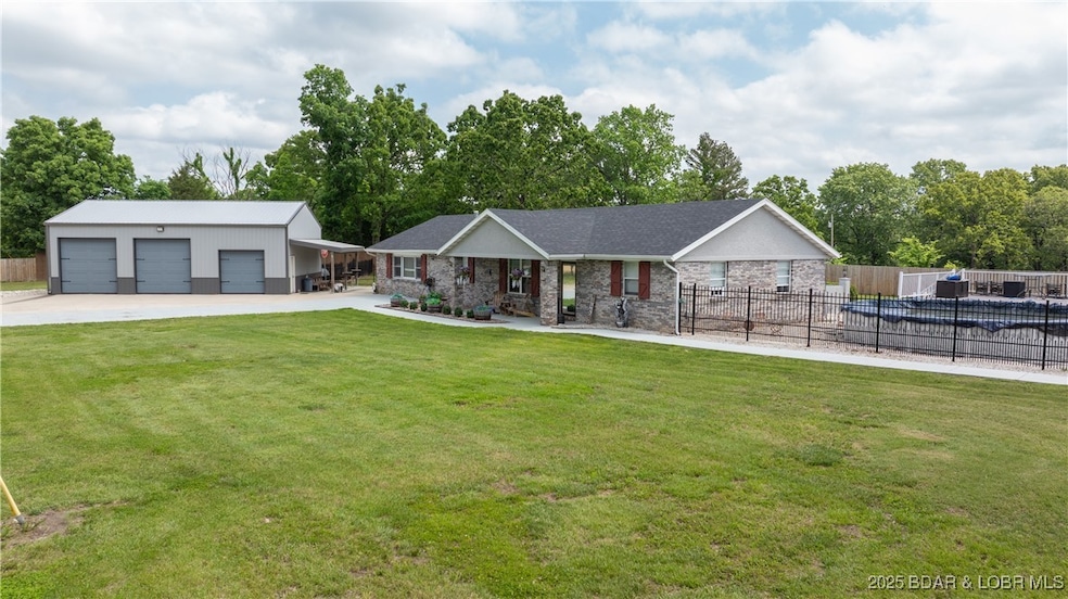 For Sale $589,900 • Co-Listing Agent