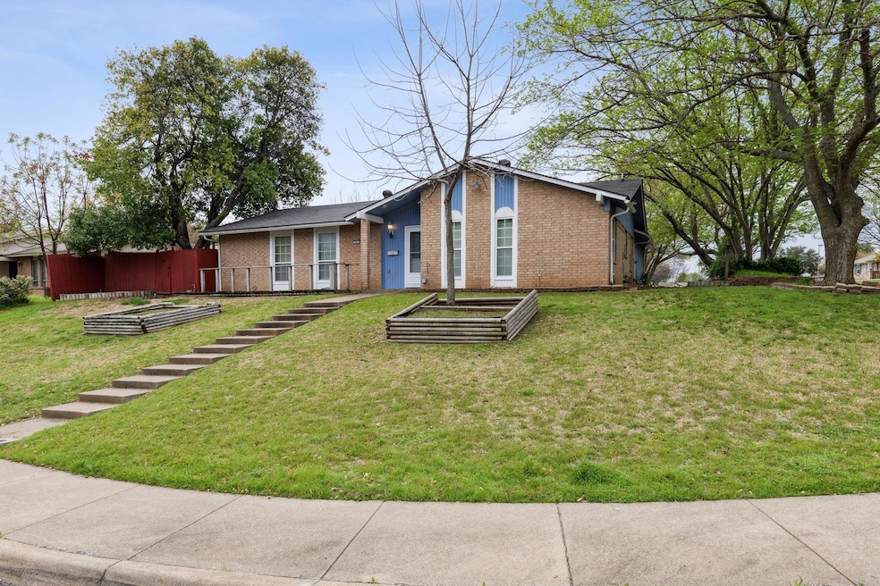 Sold • Co-Listing Agent