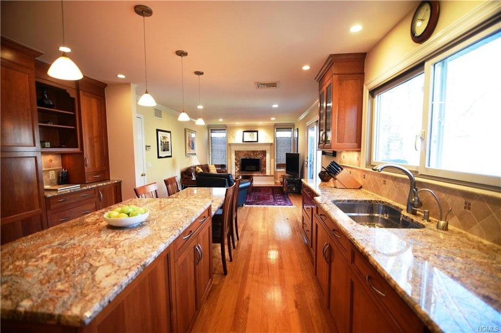 9 Eklof Ct, Croton On Hudson, NY 10520 - photo 1