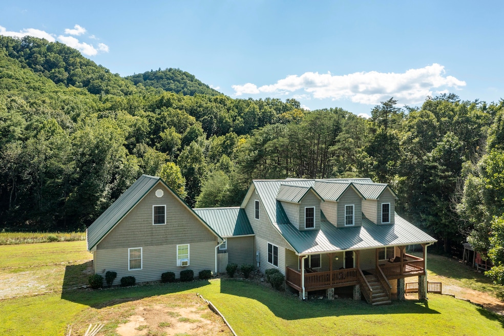 KelleyAERIALS-1 - Copy