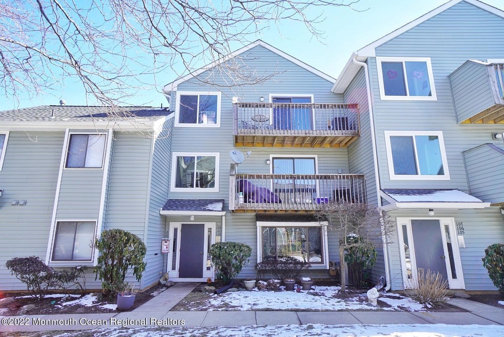 165 Essex Ave unit 104, Metuchen, NJ 08840 - photo 1