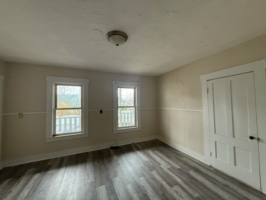 380 Lake St unit 3, Bristol, NH 03222 - photo 1