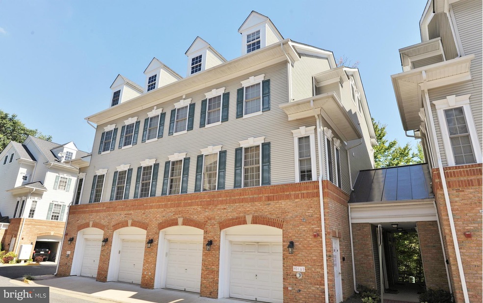 8931 Milford Haven Ct unit 31C, Lorton, VA 22079 - photo 1