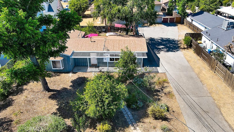 19147 Ingomar St, Reseda, CA 91335 - photo 1