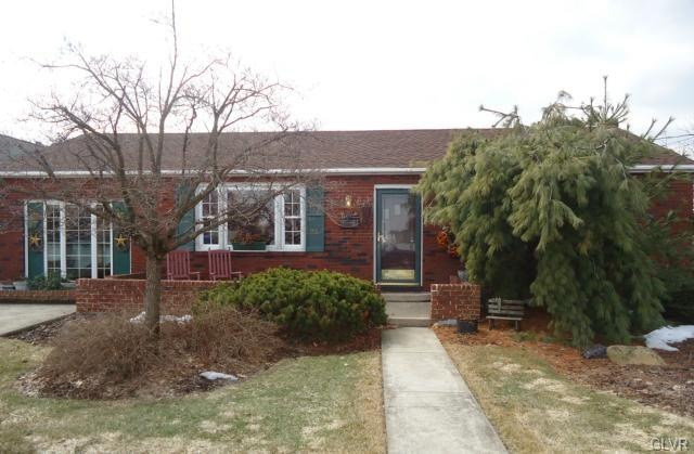 3127 S 3rd St, Whitehall, PA 18052 - photo 1