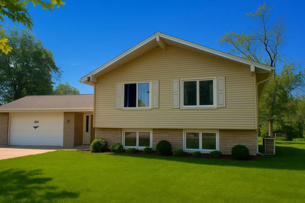 2617 E. Eaton Ln