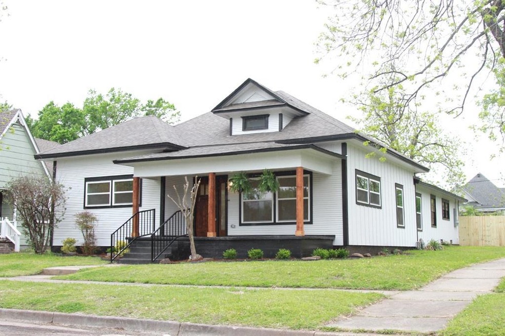 701 W Morgan St, Denison, TX 75020 - photo 1