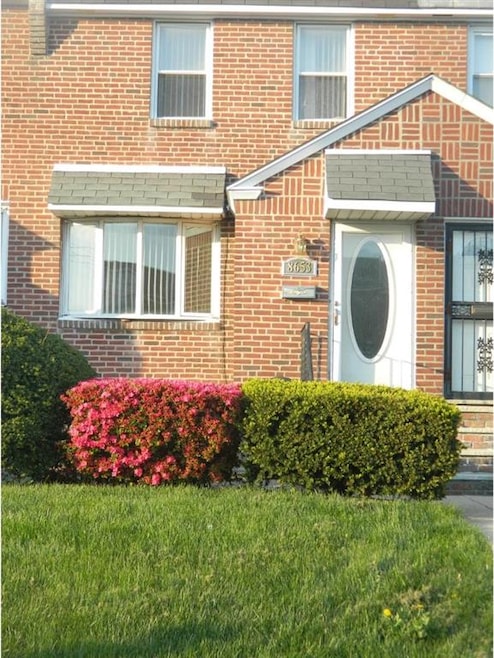 8653 Provident Rd, Philadelphia, PA 19150 - photo 1