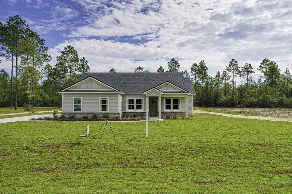 556 Parkside Cir, Crawfordville, FL 32327 - photo 1