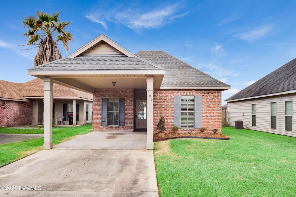 1-web-or-mls-104 Mulligan Way-15