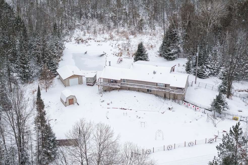 5046 Forest Ln, Rhinelander, WI 54501 - photo 1