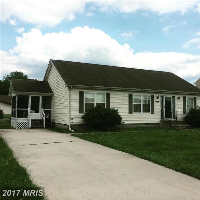 1104 High St, Cambridge, MD 21613 - photo 1