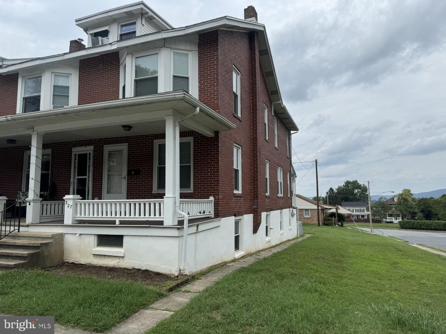 327 2nd St, Reading, PA 19607 - photo 1