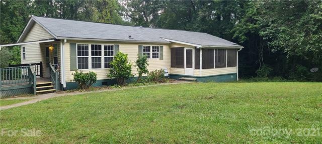 82 Small Creek Ln, Hendersonville, NC 28792 - photo 1