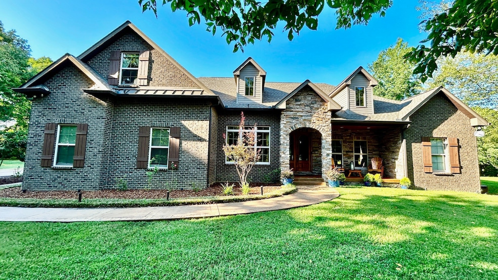 7270 Old Franklin Rd, Fairview, TN 37062 - photo 1