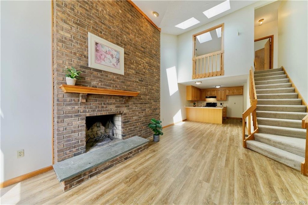 107 Ivy Ln, South Windsor, CT 06074 - photo 1