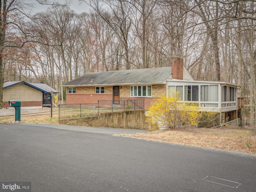 18320 Candice Dr, Triangle, VA 22172 - photo 1