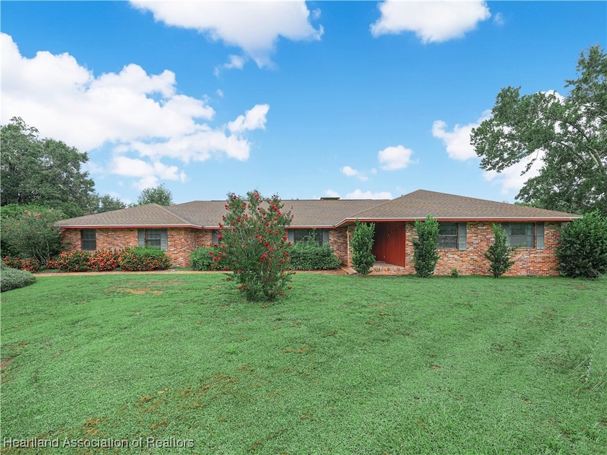 1262 Aspen Ln, Wauchula, FL 33873 - photo 1