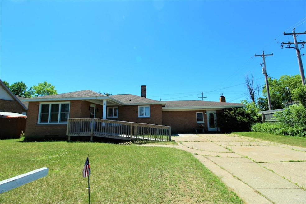 18 E River St, Tomahawk, WI 54487 - photo 1