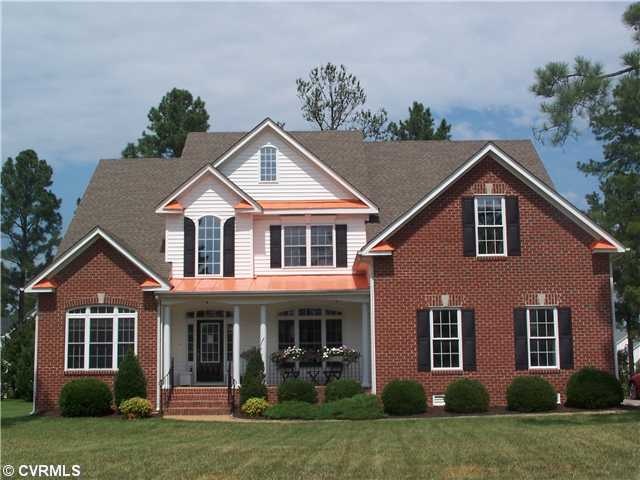 Exterior Front - Welcome to 14437 Woodleigh Dr. in