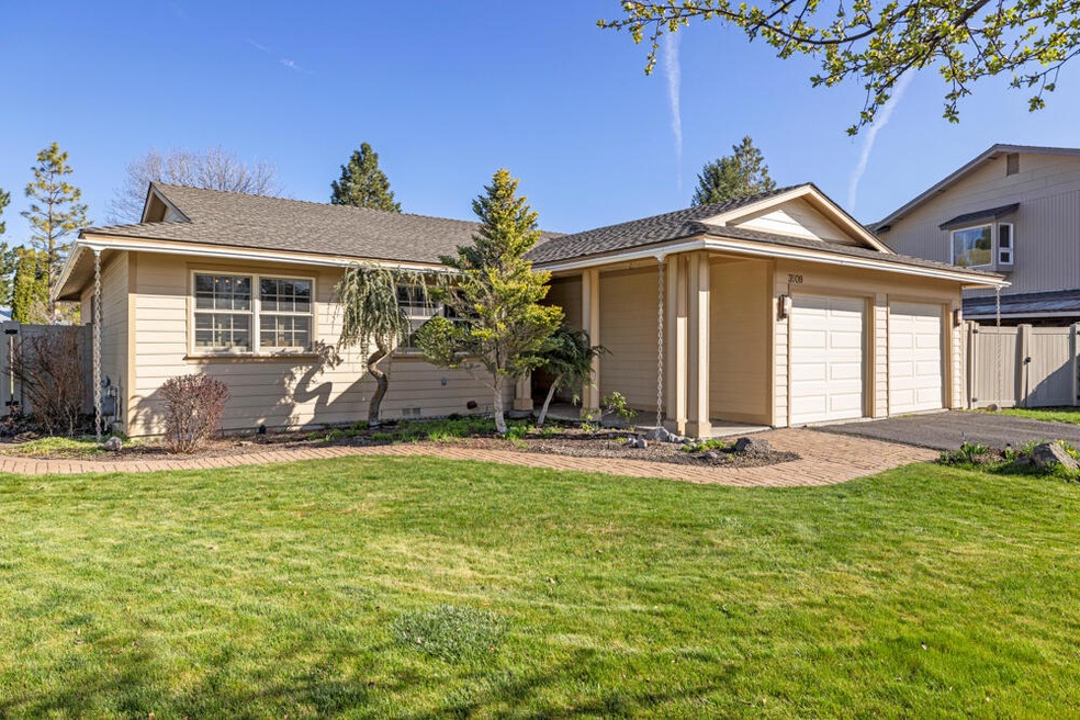 Sold $385,000