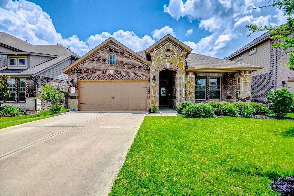 28711 Yulee Mill Dr, Katy, TX 77494 - photo 1