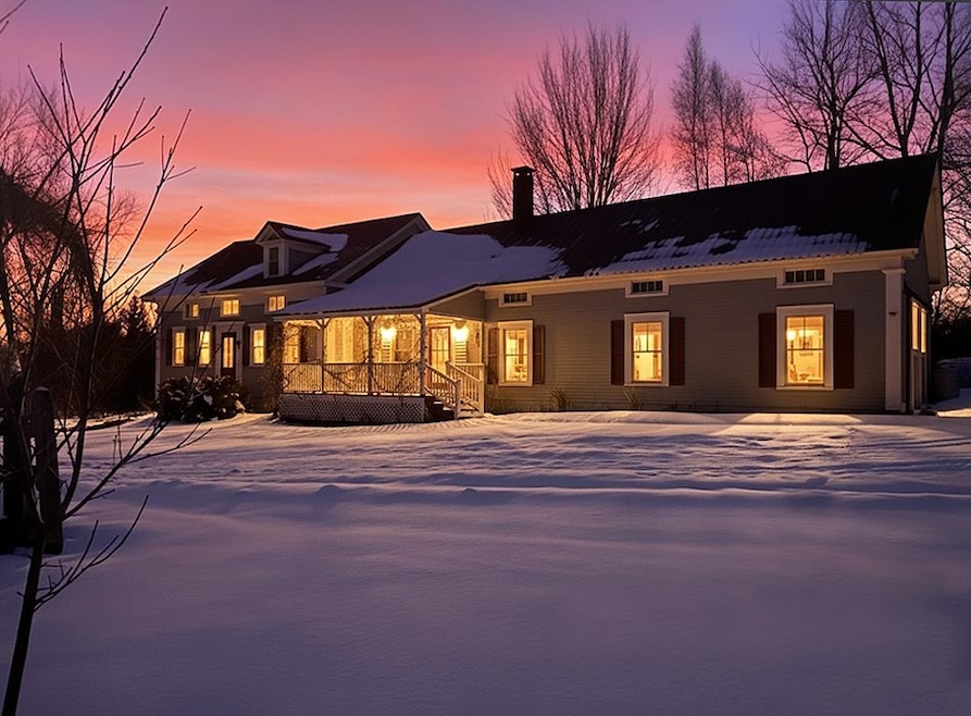 2866 Center Rd, Hyde Park, VT 05655 - photo 1