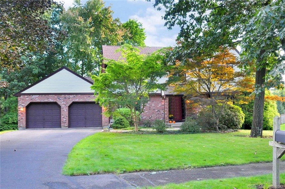 76 Basswood Rd, Farmington, CT 06032 - photo 1