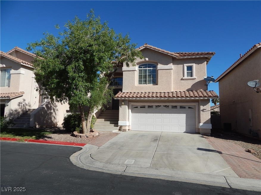 1032 Sweeping Ivy Ct, Las Vegas, NV 89183 - photo 1